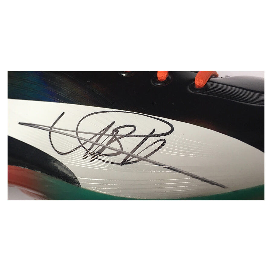 Usain Bolt Signed Puma Running Spike – The Legacy Display