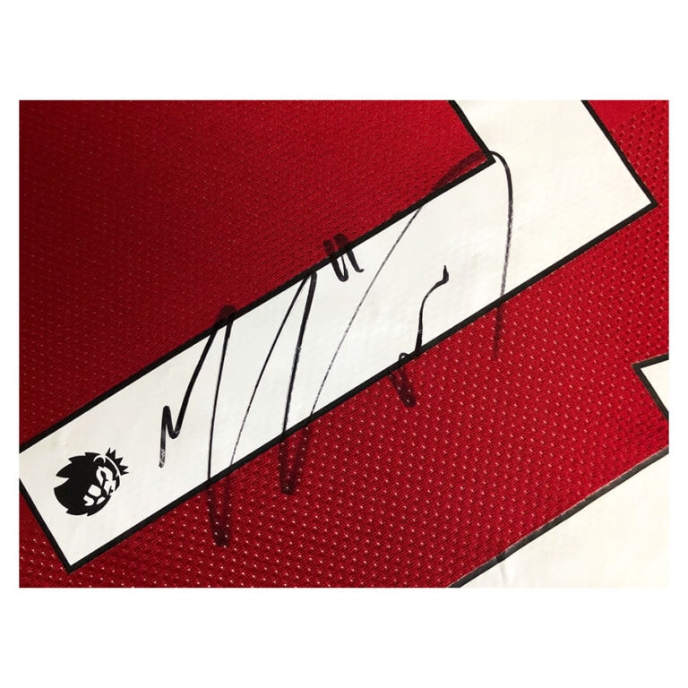 Mo Salah Signed Liverpool FC Shirt - Elite Exclusives