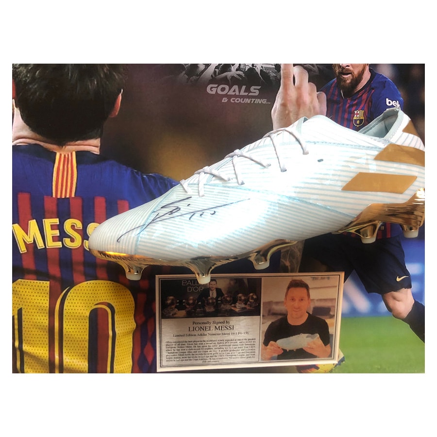 Center Sophie princess Lionel Messi Signed Adidas Nemeziz Boot Display - Very Rare - Elite  Exclusives