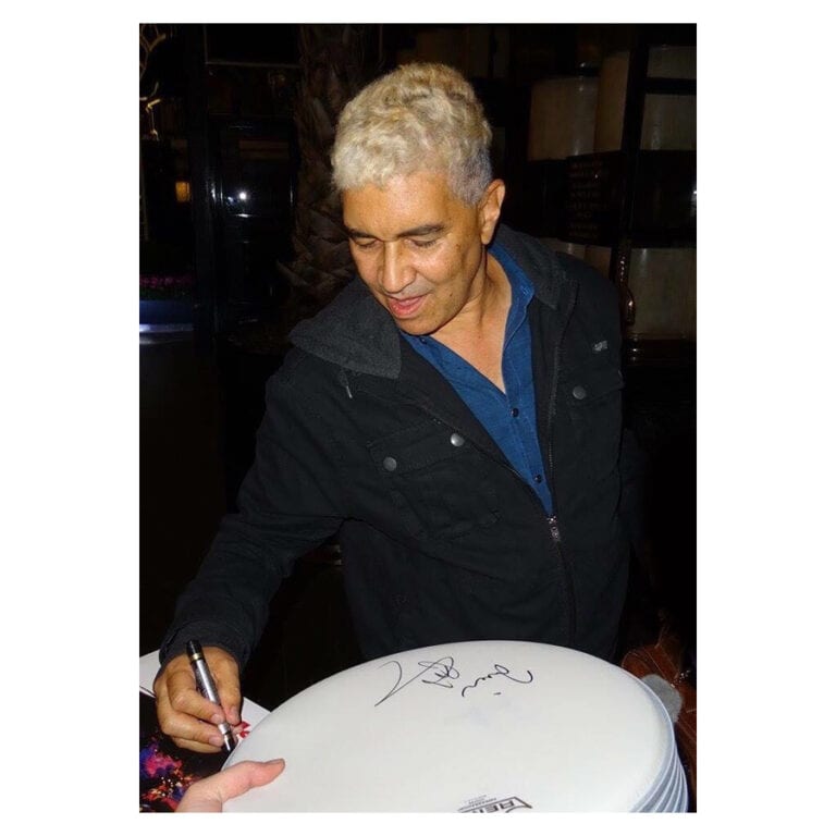 Foo Fighters Signed Drum Head Display Elite Exclusives