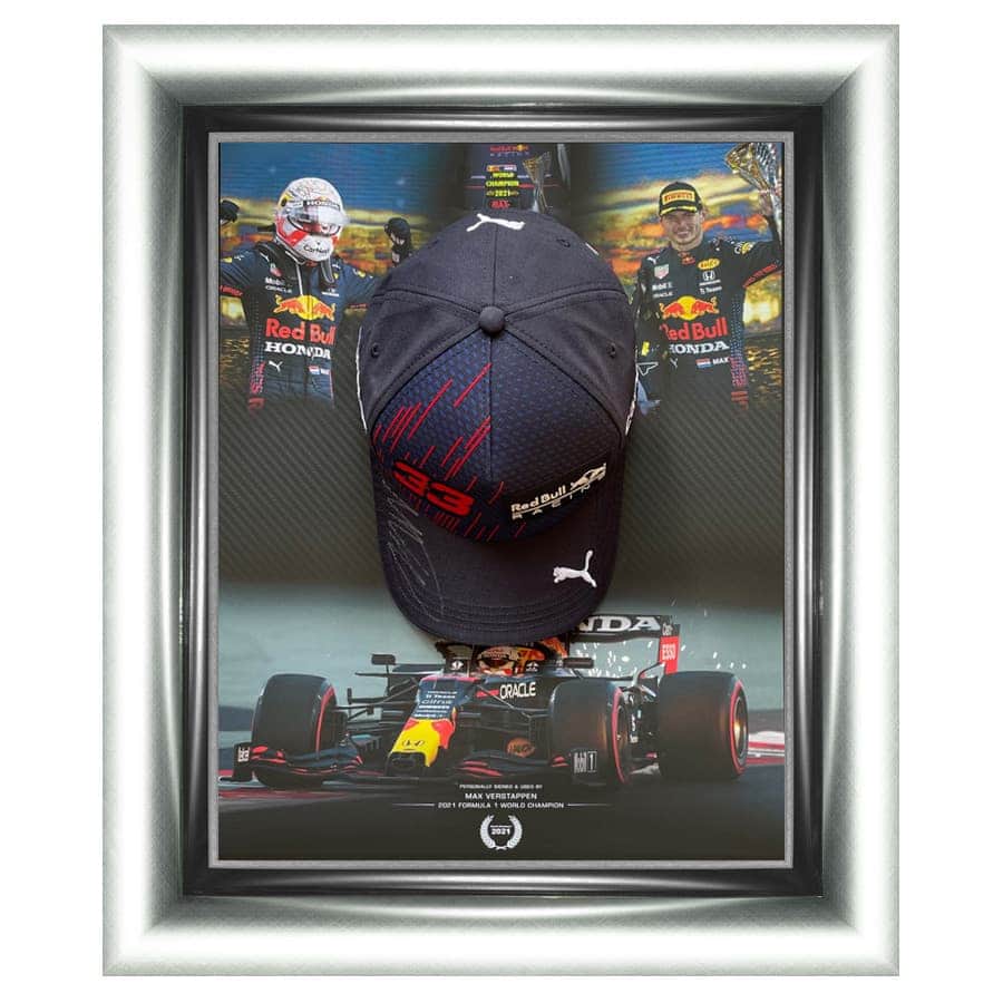 Max Verstappen Signed 2021 RBR Cap – F1 World Champion