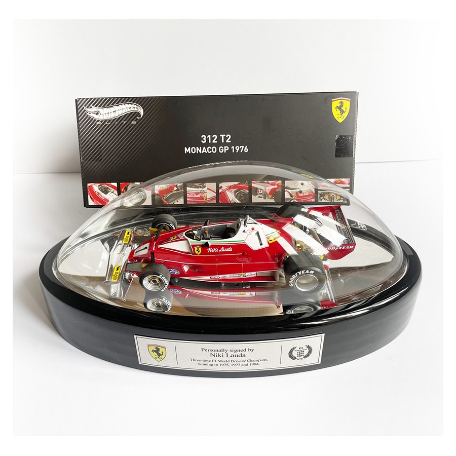 Niki Lauda Signed Ferrari Monoco GP Car 1:18 Scale Dome Display Case
