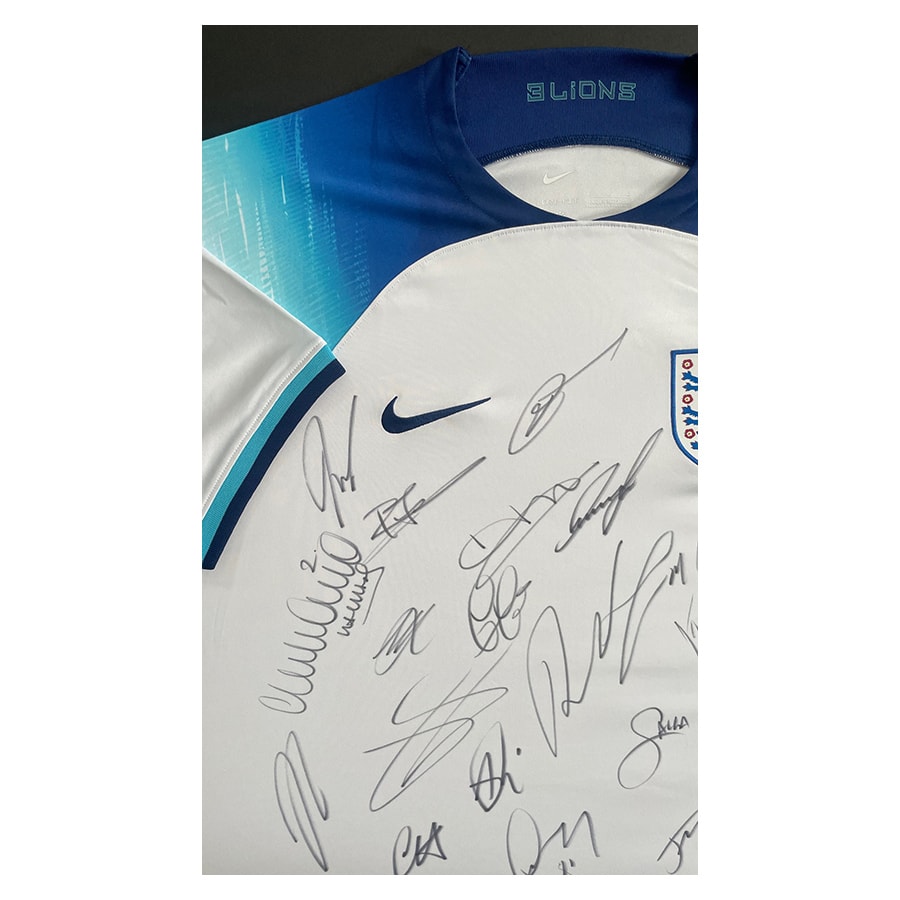 England Squad Signed Shirt - Bellingham, Saka, Kane, Rice, Foden & More - World Cup 2022