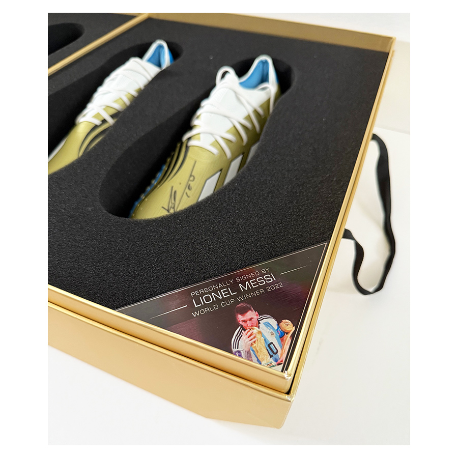 Lionel Messi signed Adidas X Speedportal Leyenda Messi 2022 World Cup Boot - Very Rare - Image 8